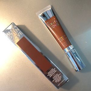 BECCA Makeup - BECCA SKIN WEIGHTLESS FOUNDATION IN WALNUT BECCA Makeup - BECCA SKIN WEIGHTLESS FOUNDATION IN WALNUT